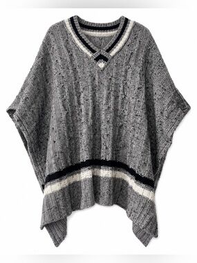 UGG Weslynn Cable Knit Poncho Sweater Gray/White/Navy
 XS/S EXCELLENT CONDITION
